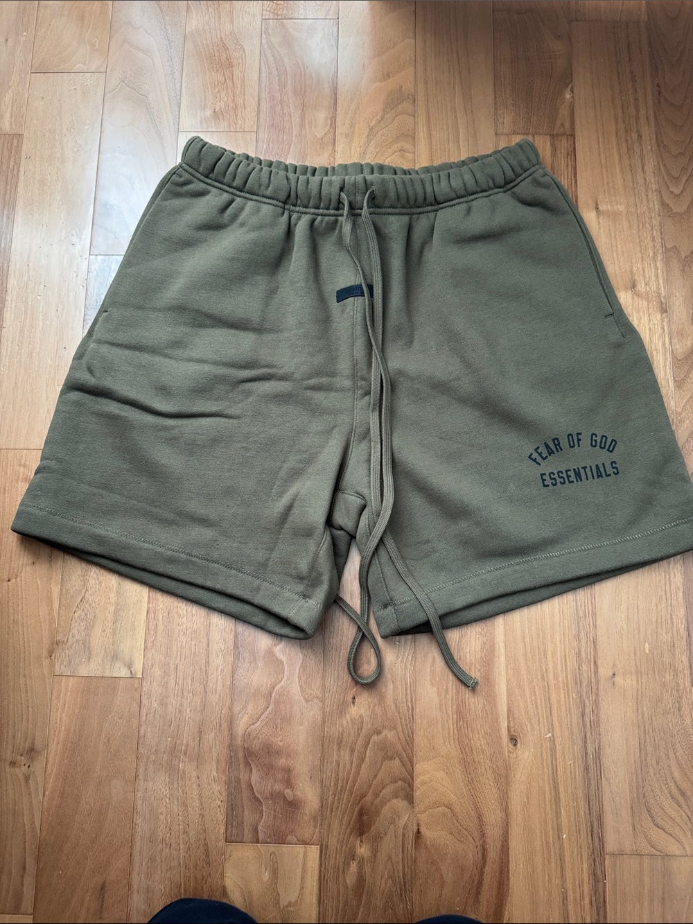 FEAR OF GOD ESSENTIALS Olive Green Fleece Shorts